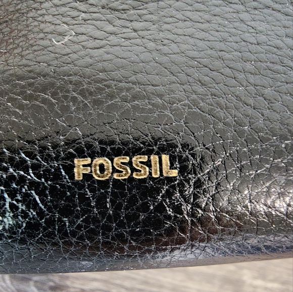 FOSSIL CLUTCH BLACK LEATHER WALLET - Picture 3 of 6